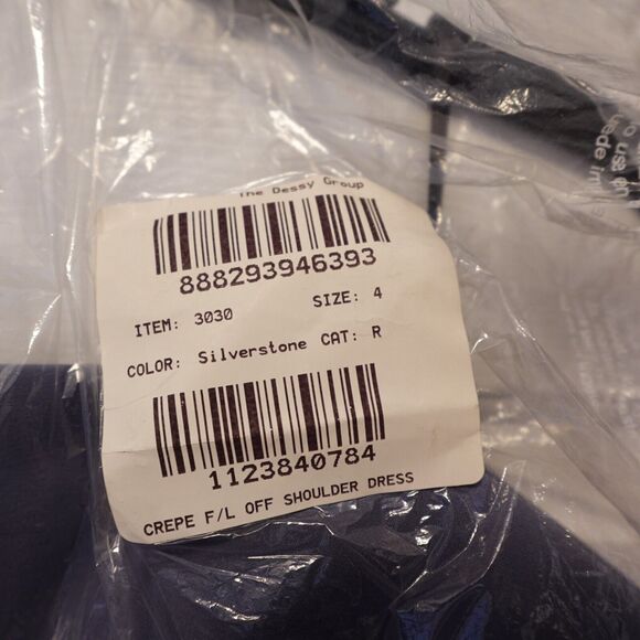 DESSY 3030 CUFFED OFF-THE-SHOULDER TRUMPET GOWN Silverstone Blue Gray Size 4 New - Picture 4 of 7